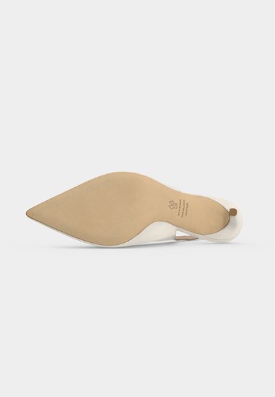 Stuart Weitzman POWER SLINGBACK - Κλασικές γόβες - offwhite