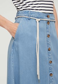 s.Oliver Jeansrok - blassblau