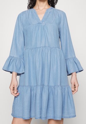 Denimové šaty - light-blue denim