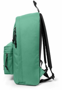 Eastpak OUT OF OFFICE - Reppu - melted mint
