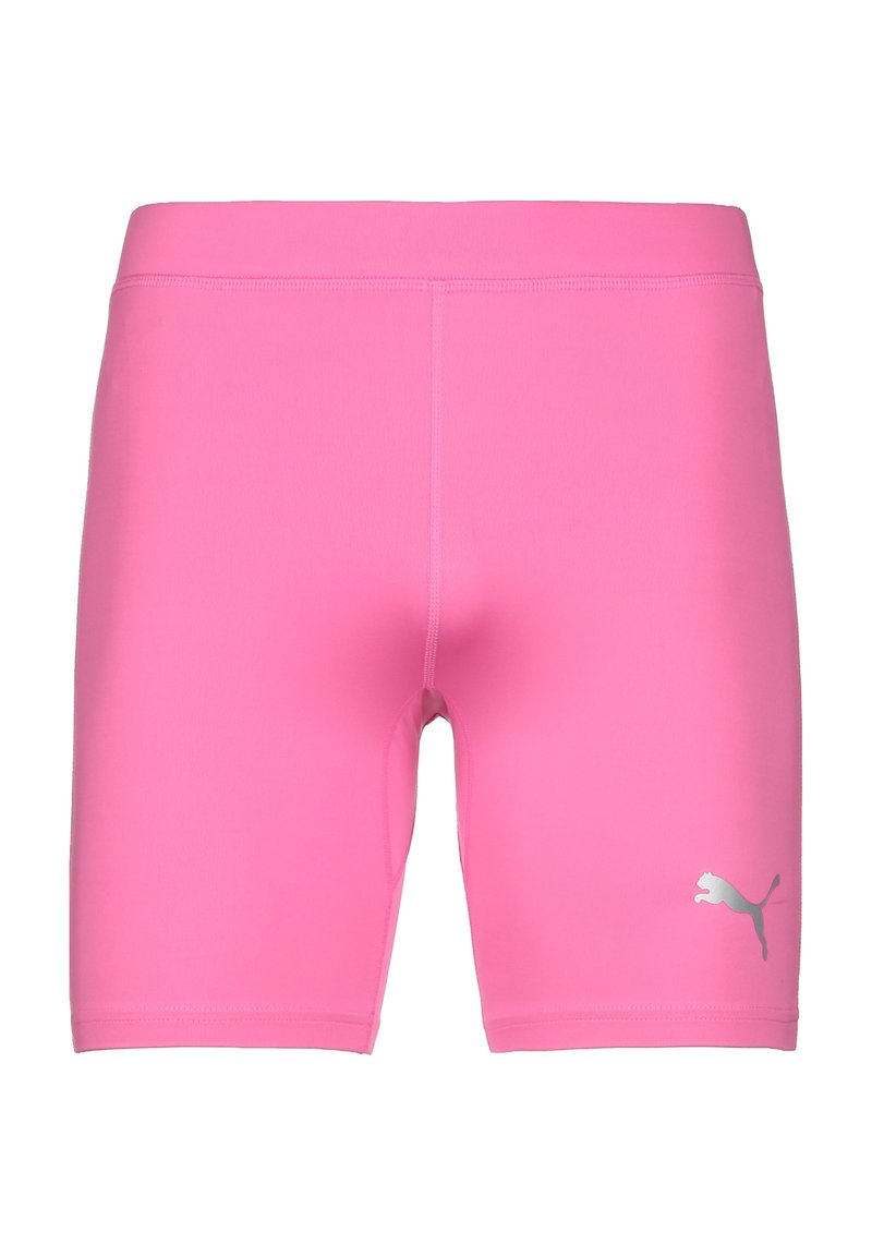 Rosa Sportshorts aus dehnbarem Material. Sie verfügen über ein körpernahes Design, einen elastischen Bund und ein silbernes Puma-Logo auf der unteren rechten Seite.