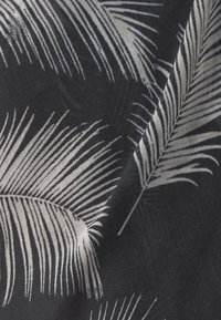 Pieces PCBANINNA SARONG - Complementos de playa - black onyx