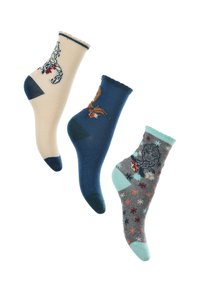 Tres pares de calcetines de algodón: crema con diseño de animales, azul marino con acentos coloridos y gris con patrones divertidos y detalles en verde azulado.