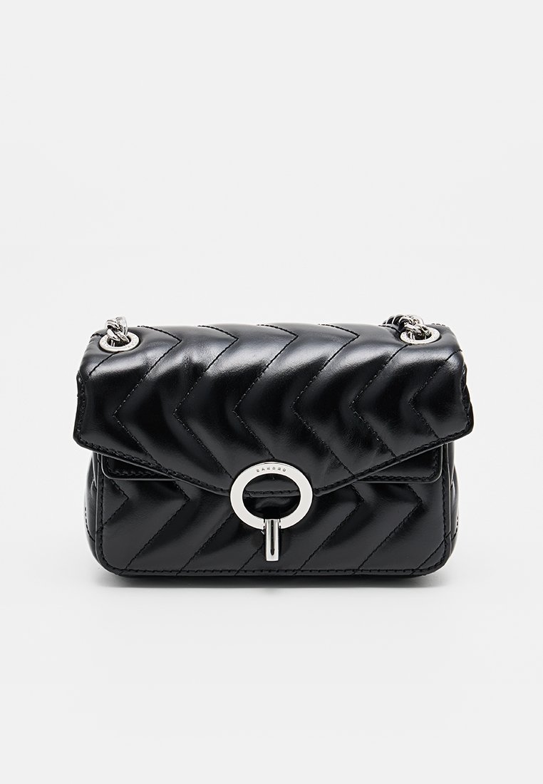 Handtasche