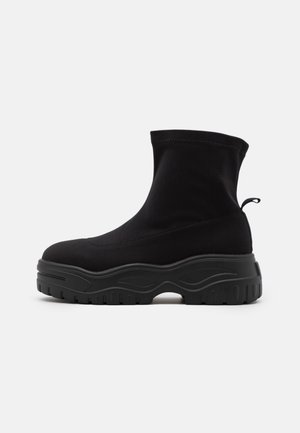 Bottines à plateau - black