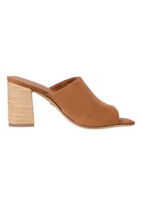 Mule en daim marron à bout ouvert avec talon bloc présentant un design texturé tissé, style à enfiler et semelle lisse.