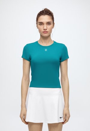 Nike Performance, NIKECOURT ADVANTAGE - Спортна тениска - bright spruce/white
