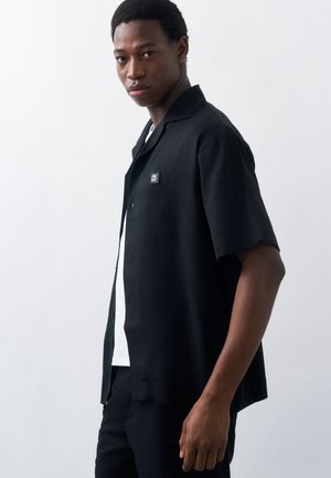 HUGO ESPINO - Πουκάμισο - black