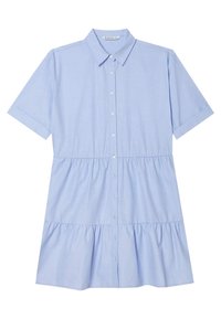 Abito camicia azzurro chiaro realizzato in tessuto morbido. Presenta una chiusura frontale con bottoni, maniche corte e un orlo a balze a strati.