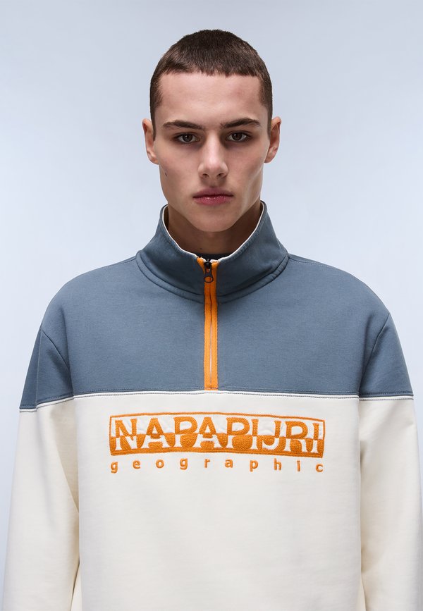 SATURNIA - Sweatshirt4