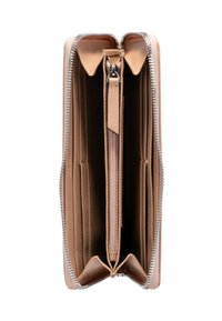 Portafoglio beige con zip che si apre per mostrare diversi scomparti per carte, due compartimenti principali e una tasca centrale con zip per monete.