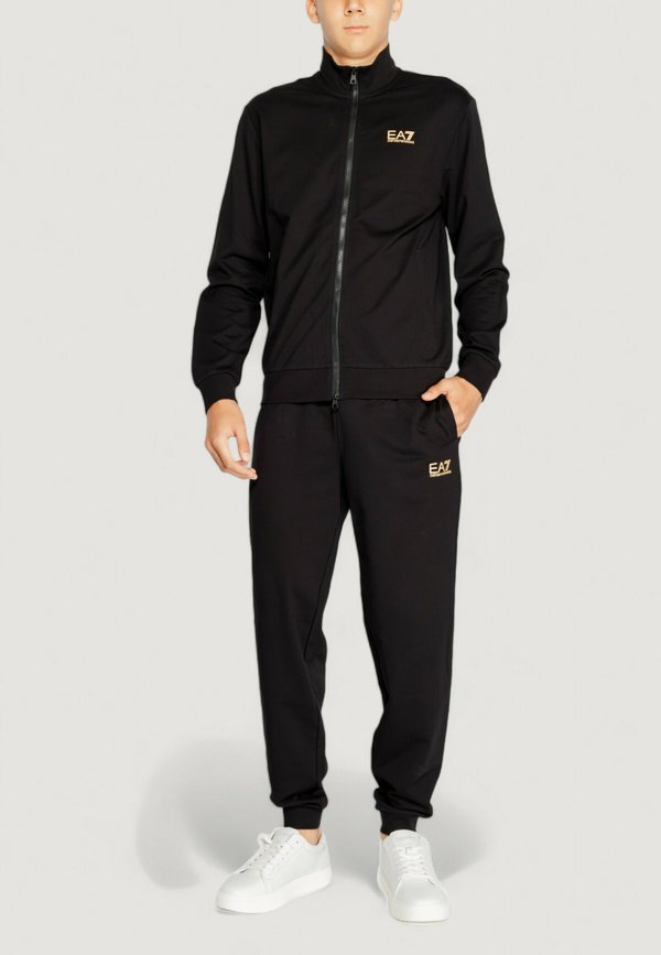 TRAIN CORE ID TRACK SUIT - Tracksuit2