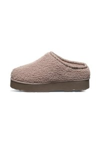 Mauve fleece-lined clogs with a soft texture, rounded shape, and a sturdy brown sole. Features a stitched edge along the opening.