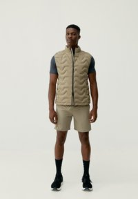 Born Living Yoga Sportiniai šortai - beige