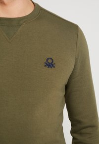 United Colors of Benetton Sweatshirt - olive