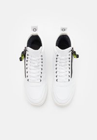 Madden by Steve Madden High-top trainers - white