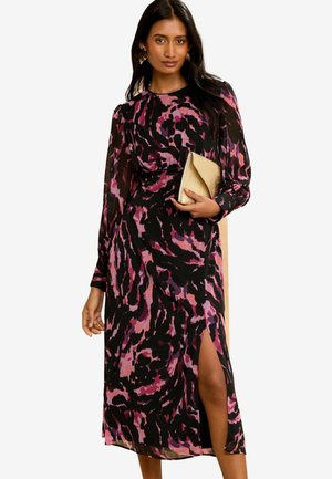 REGULAR FIT - Robe de jour - pink