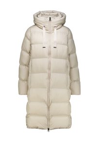 Abrigo acolchado beige con cuello alto, cremallera frontal y capucha con cordón. Presenta un diseño acolchado, mangas largas y una longitud hasta la mitad del muslo.