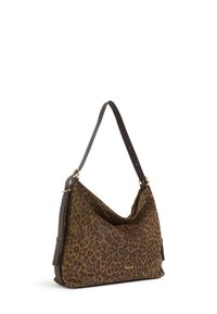 Sac à main en imprimé léopard fait de tissu doux avec un design décontracté, muni d'une bandoulière en cuir brun et de délicates garnitures en or.