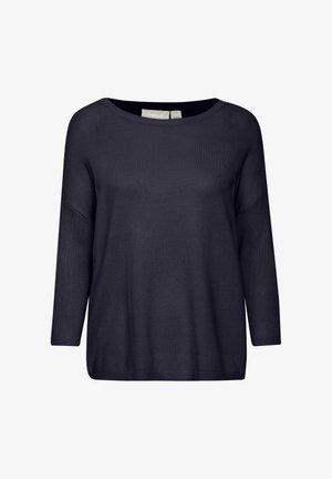 Top tricotat de culoare bleumarin, cu decolteu larg, mâneci trei sferturi și o croială lejeră. Textură netedă cu detalii subtile de nervuri.