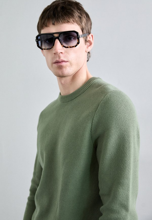 ARTHUR   - Jumper - olivine4