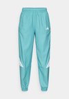 CRAZYLITE PANT - Tepláky - powder teal/white