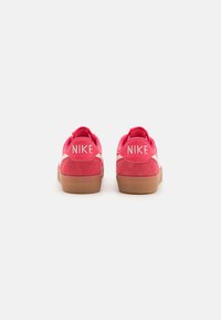 Nike Sportswear Tenisky - red