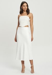 CHANCERY MERRIE - A-lõikeline seelik - white