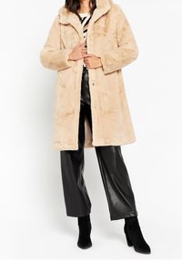 LolaLiza Talvitakki - beige