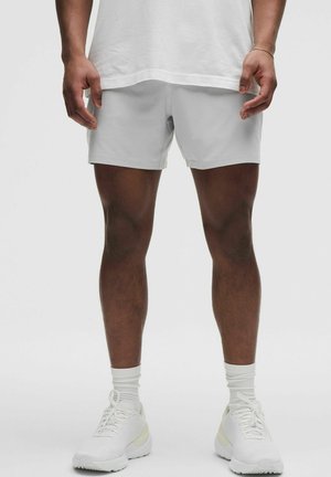 PACE BREAKER LINERLESS 13CM - Sports shorts - Silver Drop