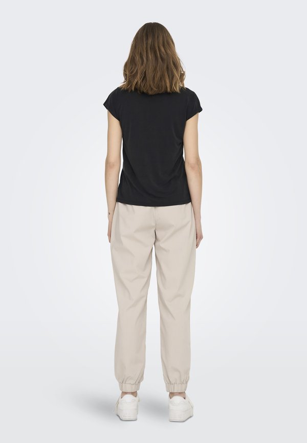 ONLFREE LIFE V NECK - Basic T-shirt3