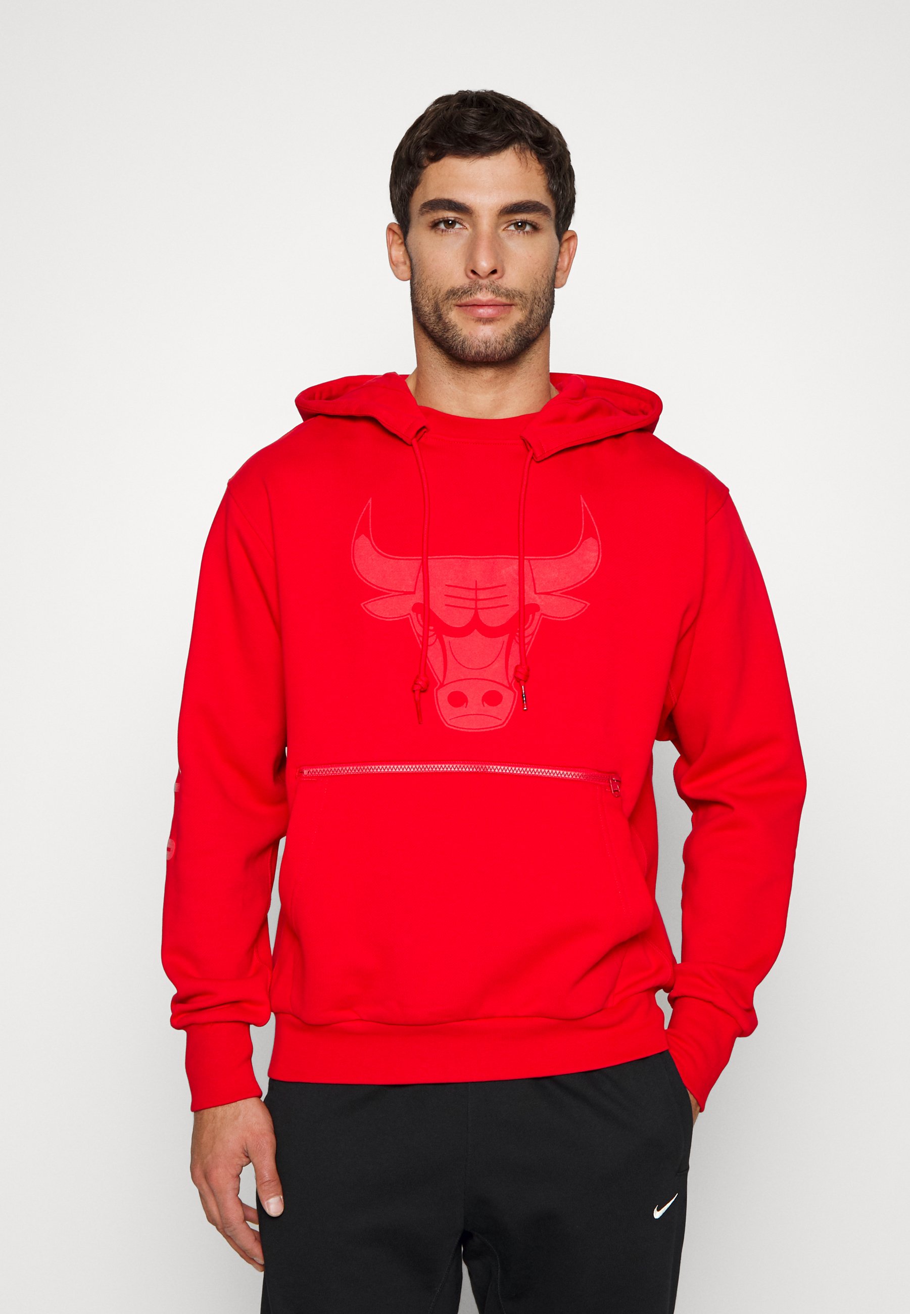 chicago bulls crewneck sweatshirt