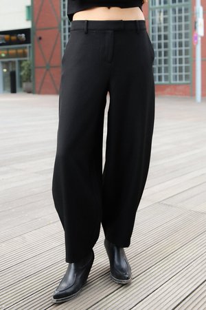 NA-KD MID WAIST BARREL LEG - Broek - black