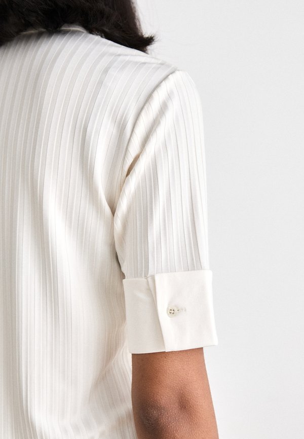 ELLERA - Polo shirt4