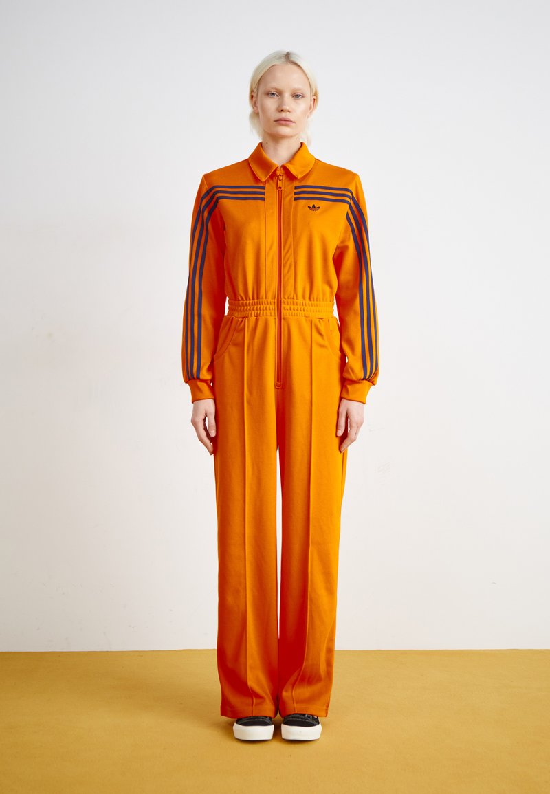 adidas Originals JUMPSUIT - Kombinezon - unity orange