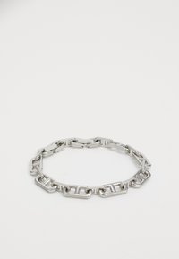 Silver chain bracelet featuring interlinked rectangular links, smooth finish, and a secure clasp mechanism.
