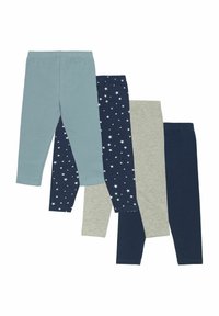 Vier paar leggings: lichtblauw, marineblauw met witte sterren, lichtgrijs en donker marineblauw. Ze zijn allemaal van zacht stof met elastische taillebanden.