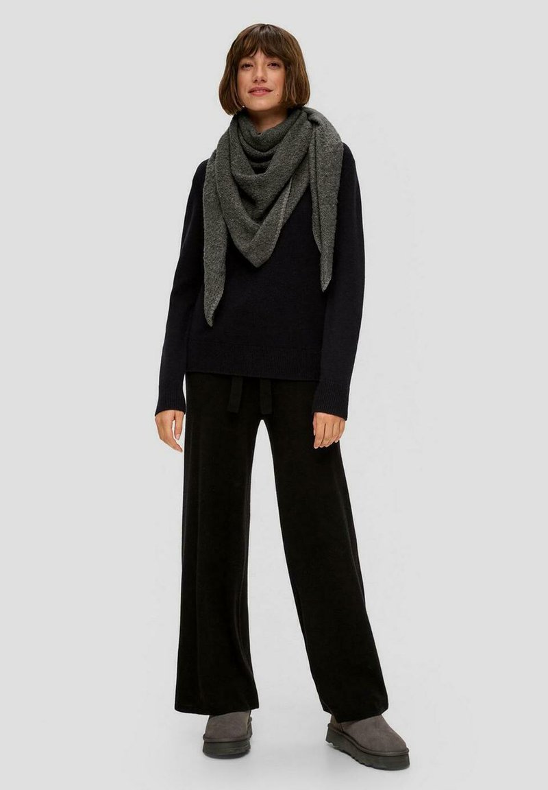 s.Oliver Sjaal - dunkelgrau
