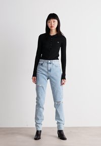 Calvin Klein Jeans Top s dlhým rukávom - black
