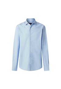 Chemise habillée bleu clair à manches longues avec des boutons sur le devant et un col classique sur fond blanc.