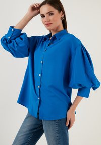 LELA LOOSE FIT - Pogājama blūze - royal blue