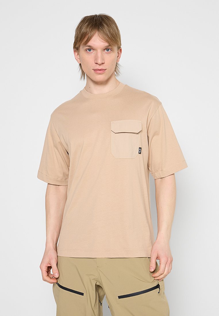 Camiseta básica
