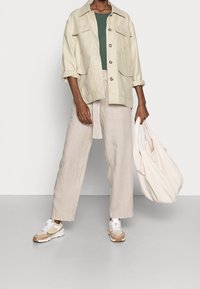 Culture Jednoduché tričko - green