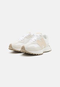 New Balance WS327 beżowy
