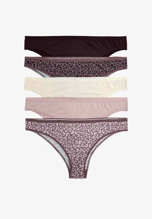 Vijf paar vrouwenbikini's in diverse tinten, waaronder donkerbruin, lichtbeige en een luipaardprint.