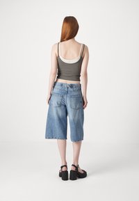 BDG Urban Outfitters LOGAN  - Kratke hlače od trapera - light vintage