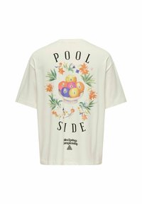 Camiseta blanca de algodón con un diseño floral y una disposición de bolas de billar en la parte posterior, con 'POOL SIDE' impreso arriba.