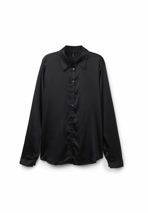 Chemise noir en satin à manches longues avec un col classique, fermeture par boutons et une texture lisse, offrant une coupe décontractée.