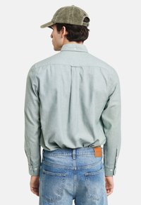 GANT REGULAR FIT ARCHIVE OXFORD - Skjorter - dried forest