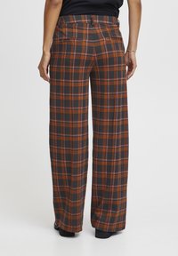 ICHI IHKATE - Pantalon classique - total eclipse checko jaquard